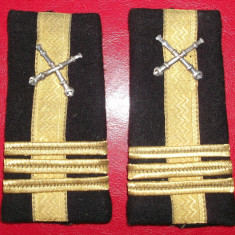 Pereche de grade militare de colonel de artilerie **