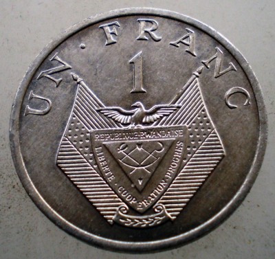 2.396 RUANDA RWANDA 1 FRANC 1985 XF foto