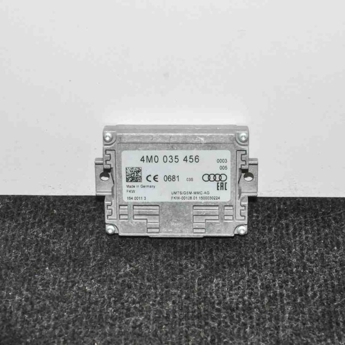 Amplificator de antena AUDI A4 8W2, B9 2016 OEM: 4M0035456