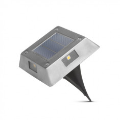 Lampa solara LED cu plug-in/perete, patrata, metal, alb rece, 10 x 10 x 2,5 (+11) cm
