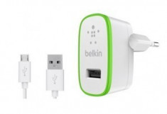 INCARCATOR UNIVERSAL PRIZA BELKIN WHITE foto