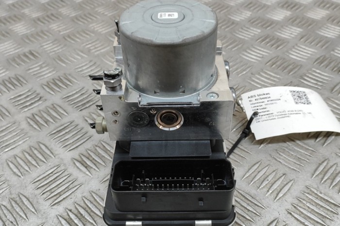 Pompa ABS VOLVO XC60 II 246 2019 OEM: 32214772,P32214772,10.0220-1303.4,10.0915-0481.3,10.0626-3563.1 27840834