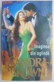 Cumpara ieftin Imaginea din oglinda - Sandra Brown, Roman de dragoste