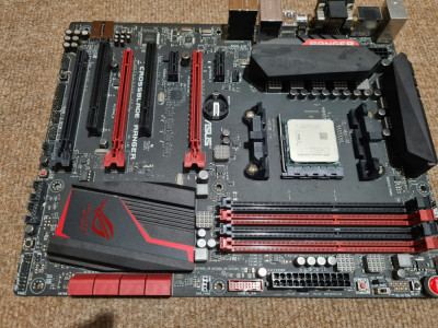 Placa de baza ASUS CROSSBLADE RANGER socket FM2+ de colectie foto