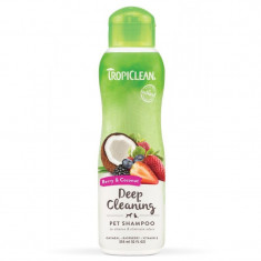 TROPICLEAN Șampon cu fructe de pădure și nucă de cocos 355 ml