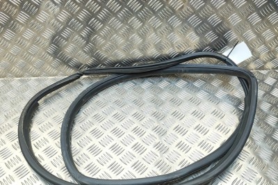 Garnitura ușă st&amp;acirc;nga față TOYOTA PRIUS _W3_ 2015 OEM: 62312-47030-C0 | 32045836 foto