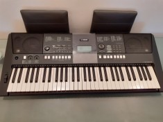 VAND ORGA YAMAHA PSR E423 foto