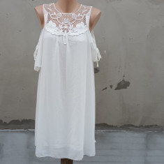 White TU | rochie dama | mar. 38 - 40 | M