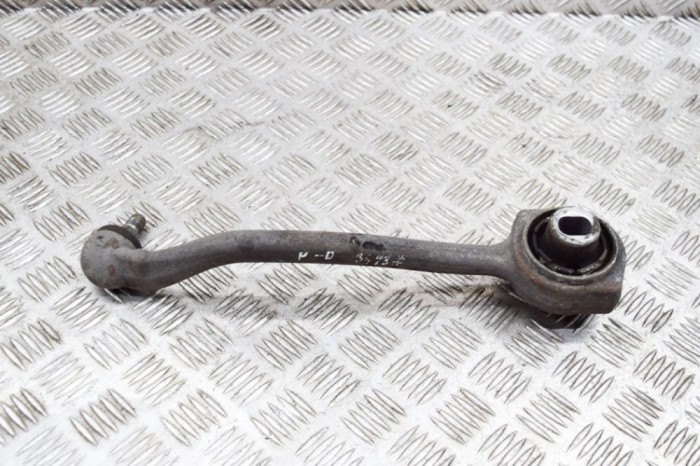 Braț curbat dreapta față MERCEDES-BENZ C W203 2006 14485767