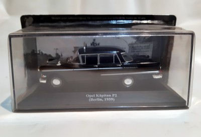Opel Kapitan P2 - 1/43 foto