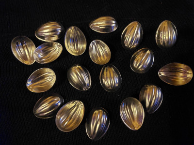 20 Cochilii mari prajituri cuptor nuci,forme nuci de cuptor nefolosite,5,3/4 cm foto