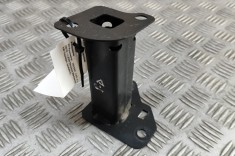 Absorbant de șoc dreapta NISSAN JUKE F16 2024 OEM: 561100277R 30755140