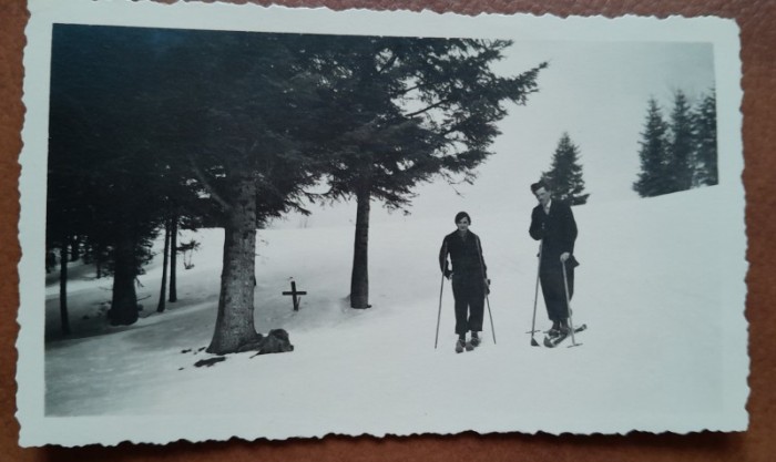 Fotografie, familiaLitarczek la schi la Predeal, 1934
