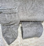 Răsfăț Suprem: Set Lenjerie Pat King Cocolino &ndash; Textură &bdquo;Cloud-Soft&rdquo; Gri Deschis