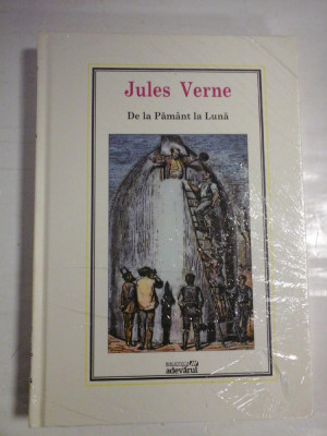 De la Pamant la Luna - JULES VERNE - carte sigilata - biblioteca Adevarul foto