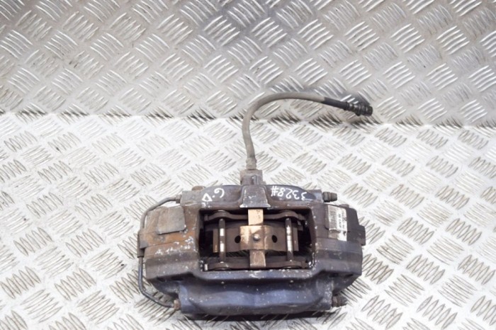 Etrier de fr&acirc;nă dreapta spate TESLA MODEL S 2016 OEM: 1042642-00-D 13911811