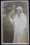 Fotografie tip Carte Postala, Mire si mireasa, perioada interbelica