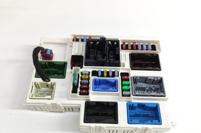 Modul de confort PEUGEOT 5008 III KA, KB, KC 2024 OEM: 9859844380,28820022 30716598 foto