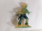 bnk jc Romania - figurina de plastic - cowboy cu pusca
