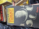 Tommy și prietenii săi vintage