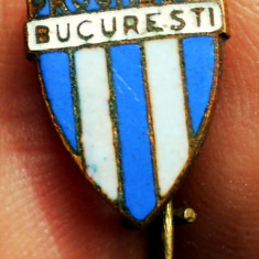 I.386 INSIGNA SPORT FOTBAL CLUB PROGRESUL BUCURESTI 13,5/10,5mm email