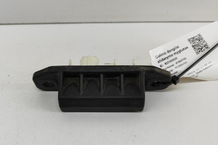 Comutator deschidere haion TOYOTA RAV 4 V XA50 2022 OEM: 84840-47040 25165525