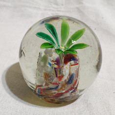 Jucarie veche de colectie Romaneasca - Glob de cristal - interior colorat