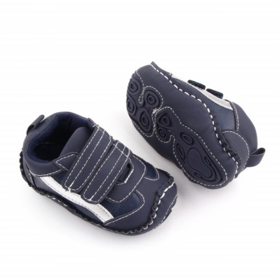 Adidasi bleumarine cu dunga argintie (Marime Disponibila: 3-6 luni (Marimea 18 foto