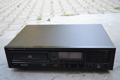 Cd player Onkyo DX 6650 foto