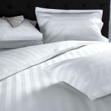 LENJERIE DE PAT HOTELIERA DAMASC ALB -100% BUMBAC ,DUNGA DE 2 cm.
