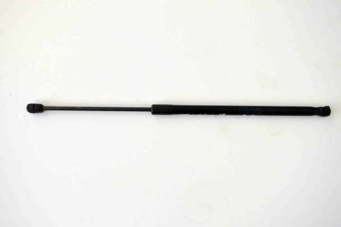 Amortizor capota dreapta față VW TOUAREG 7LA, 7L6, 7L7 2005 OEM: 7L6823359B 1785955