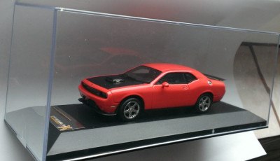 Macheta Dodge Challenger SRT 10 2009 - PremiumX 1/43 foto