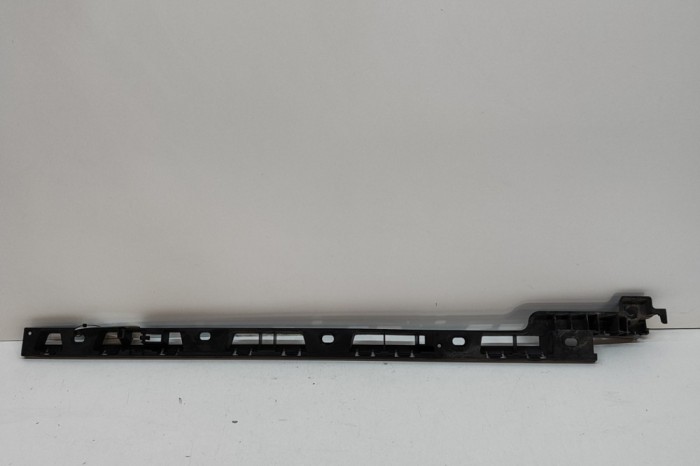 Suport prag lateral dreapta față PORSCHE MACAN 95B 2014 OEM: 95B.853.558.A,95B853558A | 26830810