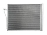 Condensator climatizare BMW Seria 7 F01/F02/F03/F04, 09.2009-12.2015, motor 4.4 V8 T, 299 kw, 750i/Li; 6.0 V12 T, 400 kw benzina, 760i/Li; cutie auto