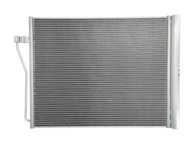Condensator climatizare BMW Seria 7 F01/F02/F03/F04, 09.2009-12.2015, motor 4.4 V8 T, 299 kw, 750i/Li; 6.0 V12 T, 400 kw benzina, 760i/Li; cutie auto foto