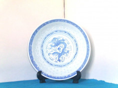 Bol mare portelan chinezesc decorat manual - LingLung - marcaj Jingdezhen China foto