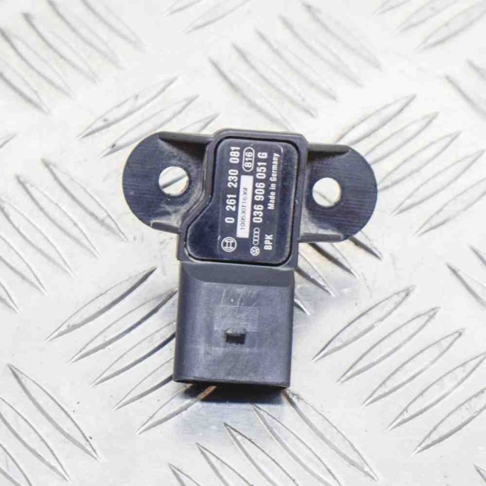 Senzor MAP PORSCHE CAYENNE 92A 2015 OEM: 0261230081,036906051G 11508549