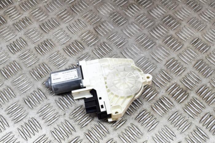 AUDI Q7 4L 2006 OEM: 4L0959801B,1036-989720-200,977273-101,774-60190-01 SKU: 15284550