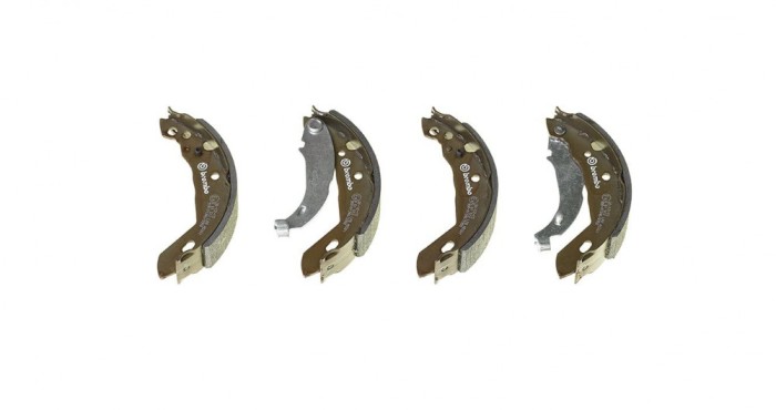 Brembo S 61 512 Set 4 Saboti frana, Spate pentru CITROEN ZX Xsara, PEUGEOT 205 306 309 - RESIGILAT