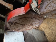 Moara de măcinat cereale plus circular