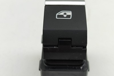 Buton geam ușă st&amp;acirc;nga spate AUDI A5 Sportback F5A 2024 OEM: 4M0959855 | 31776496 foto