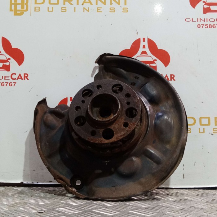 Fuzeta Dreapta Mercedes C-Class W203 2000-2007
