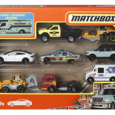 MATCHBOX SET 9 MASINUTE INTERNATIONAL AMBULANCE SuperHeroes ToysZone