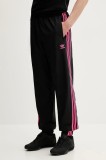 adidas Originals pantaloni de trening Firebird culoarea negru, cu imprimeu, JY1338