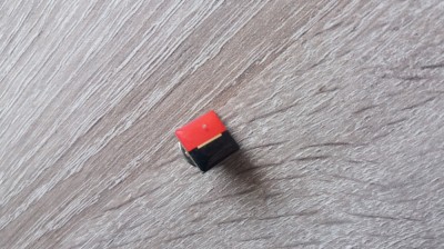 QW9 N3 69 - insigna - miniatura rever - bicolor foto