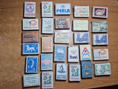 28 cutii de chibrituri din anii &amp;#039;70 - &amp;#039;80 - romanesti si straine - nu contin bete foto