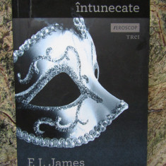 CINCIZECI DE UMBRE INTUNECATE, VOL. II DIN TRILOGIA FIFTY SHADES de EL JAMES