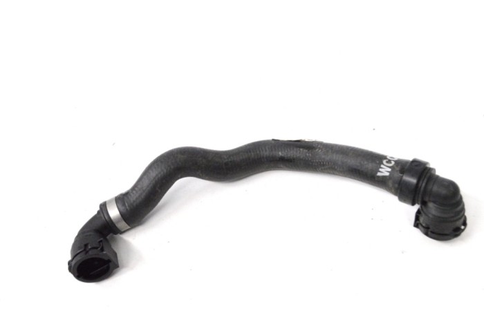 Furtun de lichid de răcire BMW 5 G30 2017 OEM: 9308346 16042149