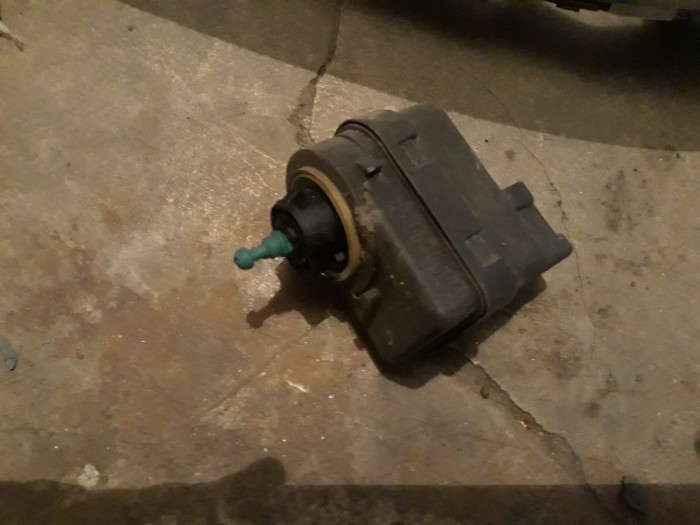 Motoras far Renault Scenic 1