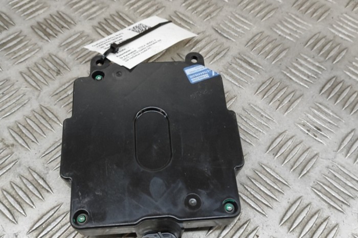 Modul de control ușă st&acirc;nga spate TESLA MODEL X 2018 OEM: 1062056-00-C 30386348